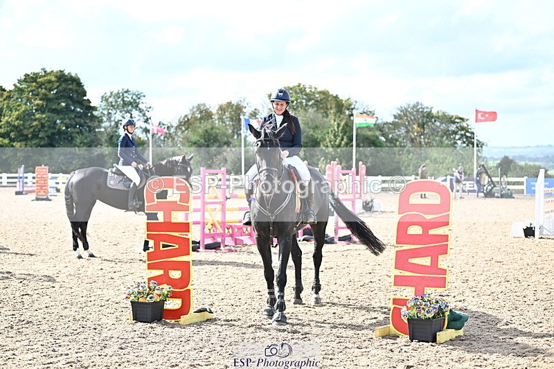 241005A-130216-03892 - SAT Cls 18 1.05m Amateur Jump Off and P