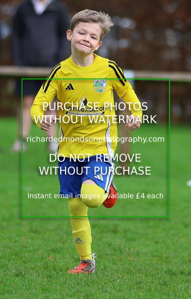 533A2902 - Kendal Utd U8's vs Sedbergh Wanderers Juniors U8 (8/11/25)