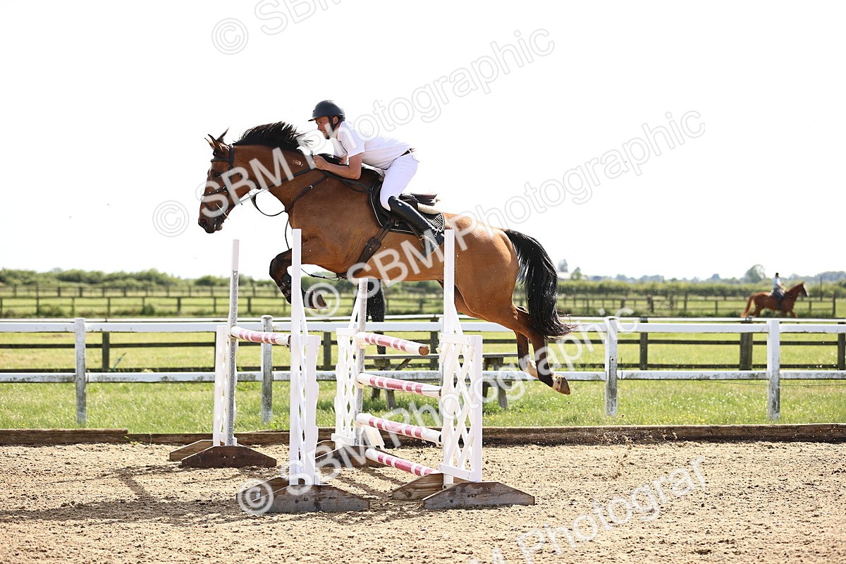 SBM_002941 - Class 5 - Senior Foxhunter - 1.20m