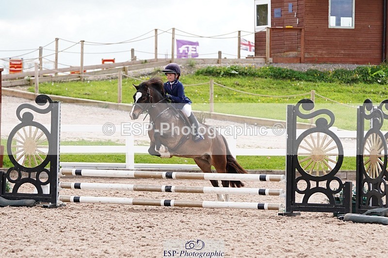 250505-120514-04283 - Cls 18+19 Club and Schools 60cm