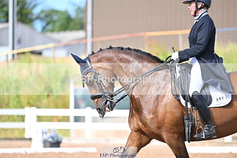 240622A-165802-13012 - Cls 42 BD FEI Intermediate II