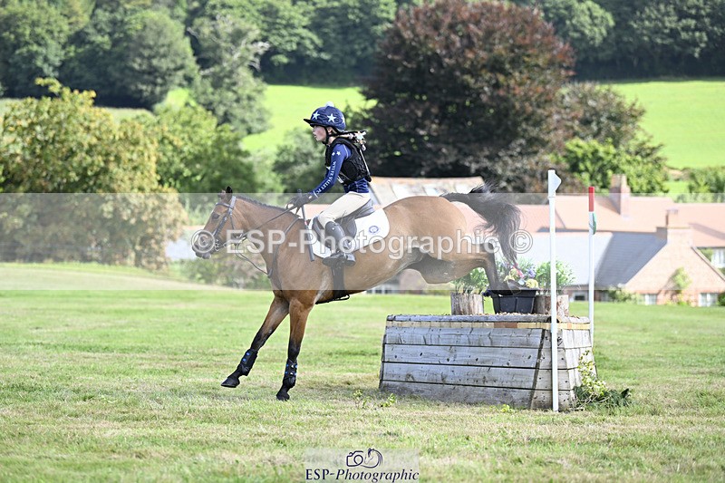 240825X-100615-31272 - 70cm XC 10.00 to 11.00