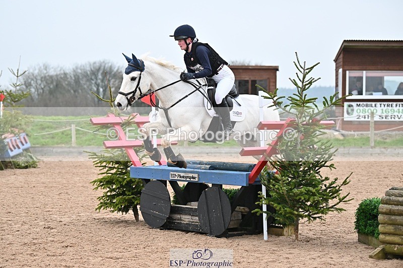 250118-135600-01365 - Cls 3A&B 90cm 13.20 to Coursewalk