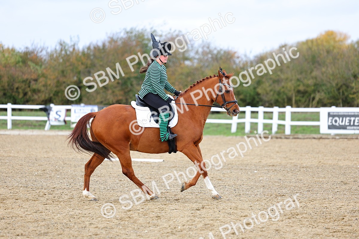 SBM_002587 - Class 8-11 - Novice 1-E1