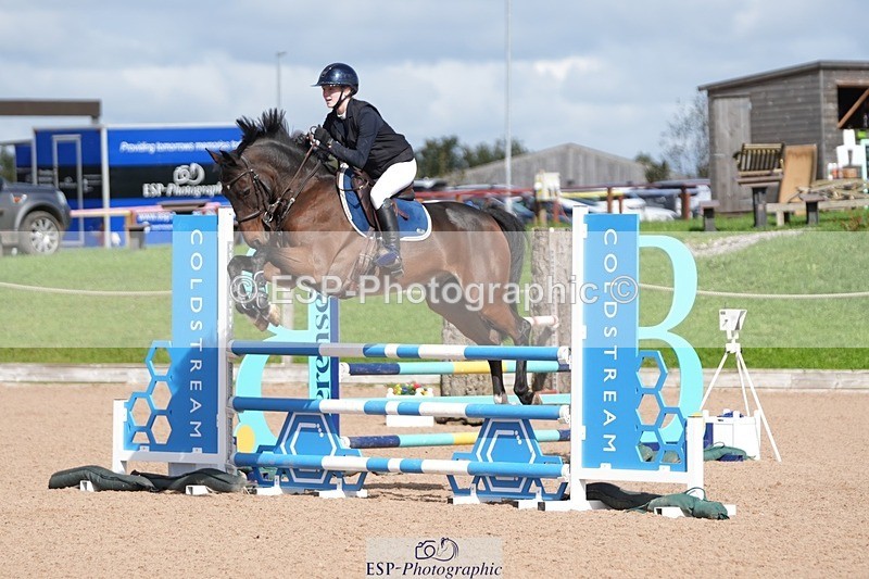 250921-114857-02553 - Cls 6 Pony Newcomers and 1m