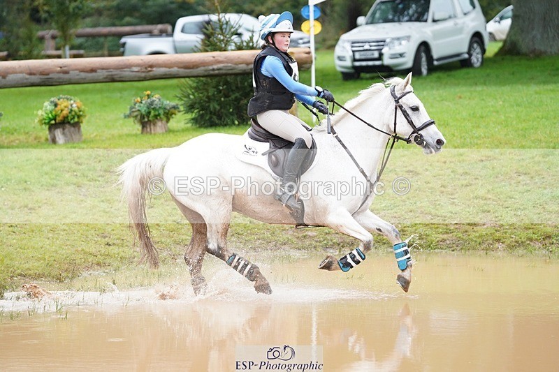 231021-111300-15429 - 659-MACS.BOY-Daisy.Fulton-SC+XC