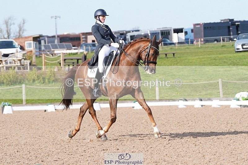 250404-170232-07864 - 141-Tyla.Schou-Dennis.DeNiro