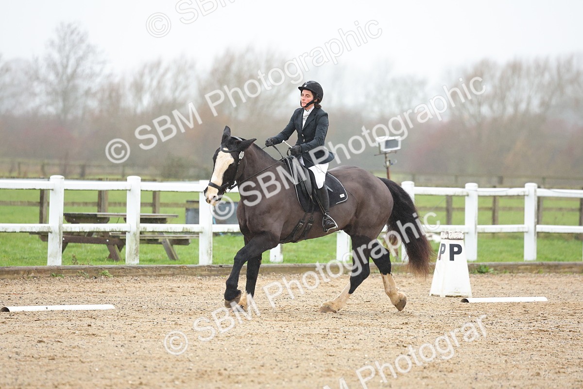 SBM_002943 - Class 6 - Novice 4