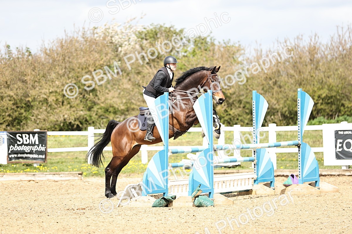 SBM_000826 - Class 3 - Senior Discovery - 1.00m