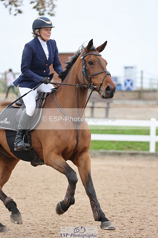 241101A-113649-01429 - FRI Cls 5 Newcomers and 1.10m Open