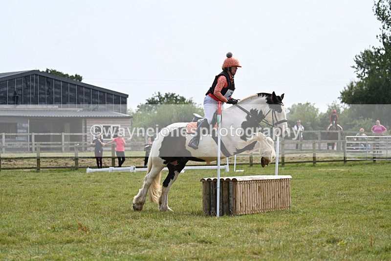 WJ7_6973 - 60cm XC Time 12:55 to 13:19