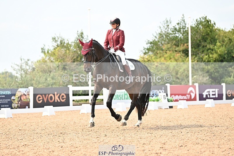 250816-152029-05826 - 035-Jane.LittlejohnNot.just.anyone