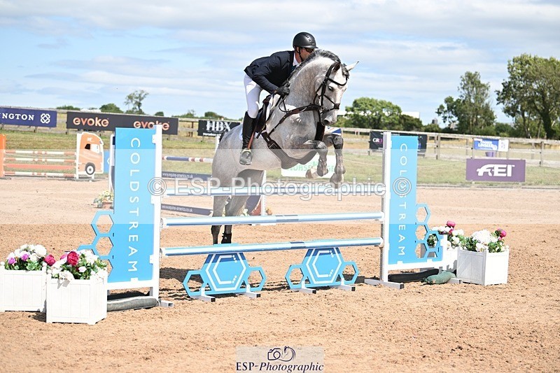 250726-151601-07150 - Cls 15 Snr Foxhunter