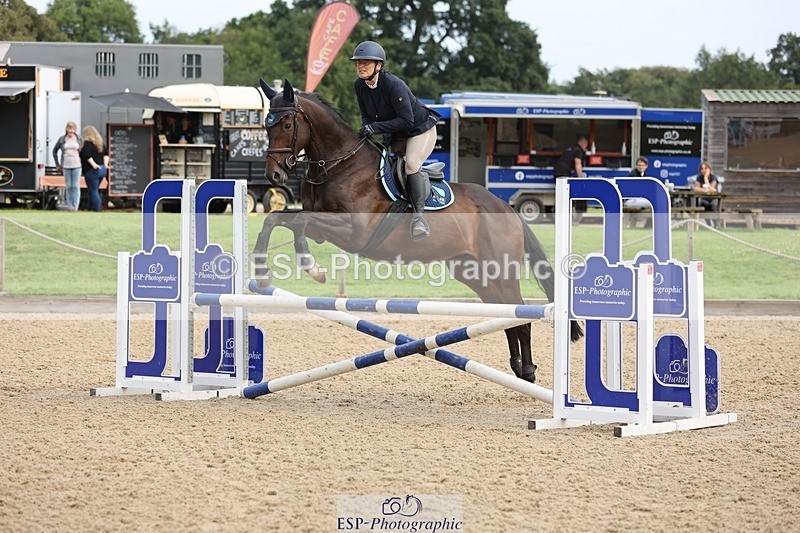 240817-093209-00301 - 02A Snr Brit Nov