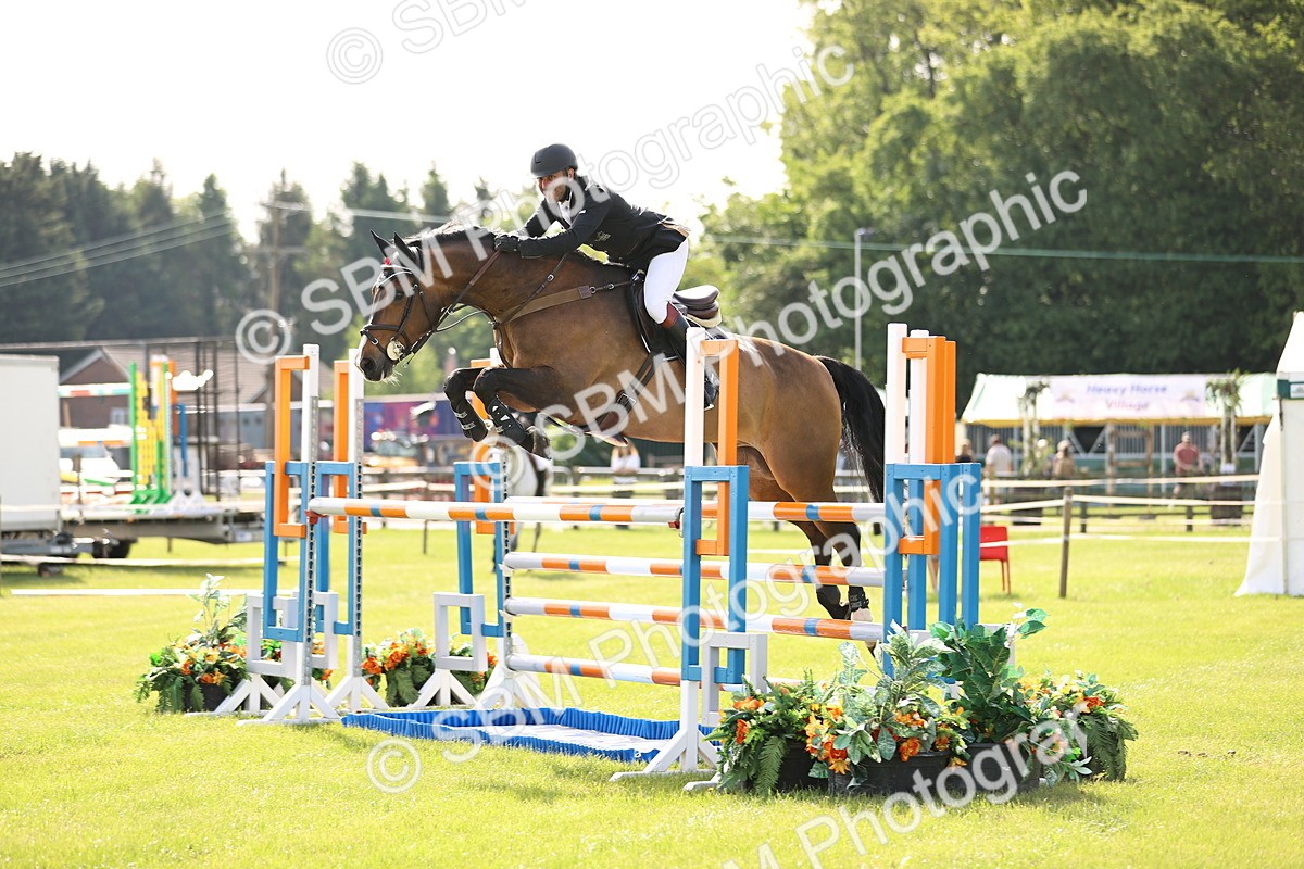 SBM_01425 - Class 200 - Martin Grant Homes Welcome Stakes 1.25m Open