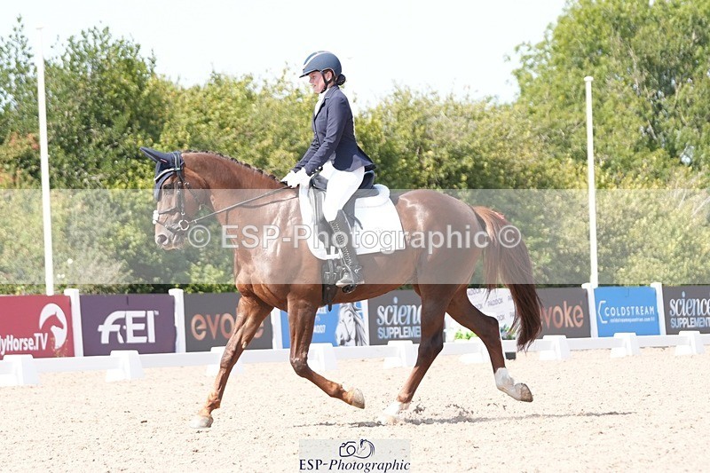 250817-143050-10680 - 180-Chloe.BushWellfields.Diaman.Vallante