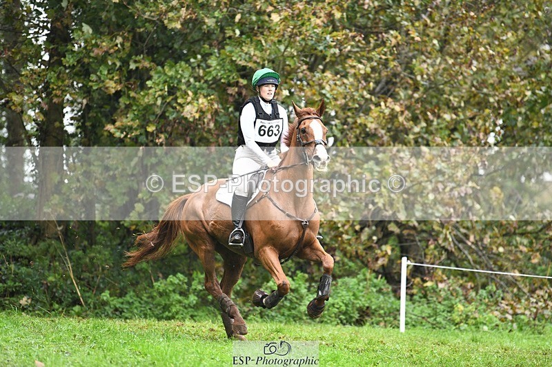 231021-112050-15221 - 663-GROOVY.GUY-Hannah.Watson-SC+XC