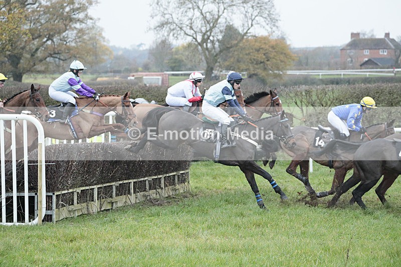 PtP 041222 0727 - Wheatland  Hunt PtP Chaddesley Corbett, Worcs 04/12/22