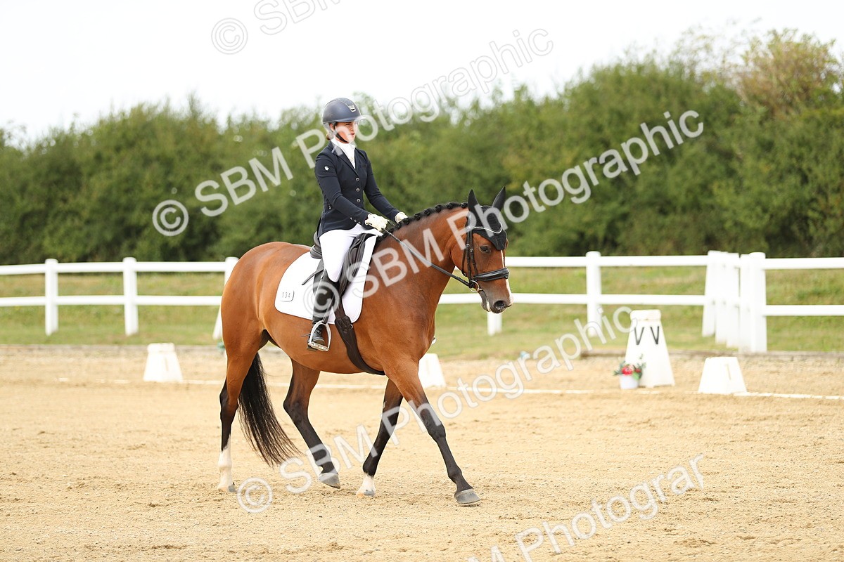 SBM_017895 - Class 14 - Novice 23 - 15.16-16.19