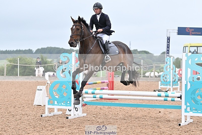 240813-180512-00579 - Classes 5 A&B & 6 80cm