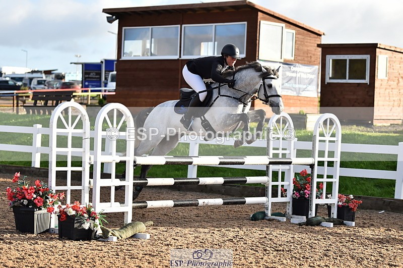 231014A-091226-03653 - Cls 12 British Novice & 90cm Open