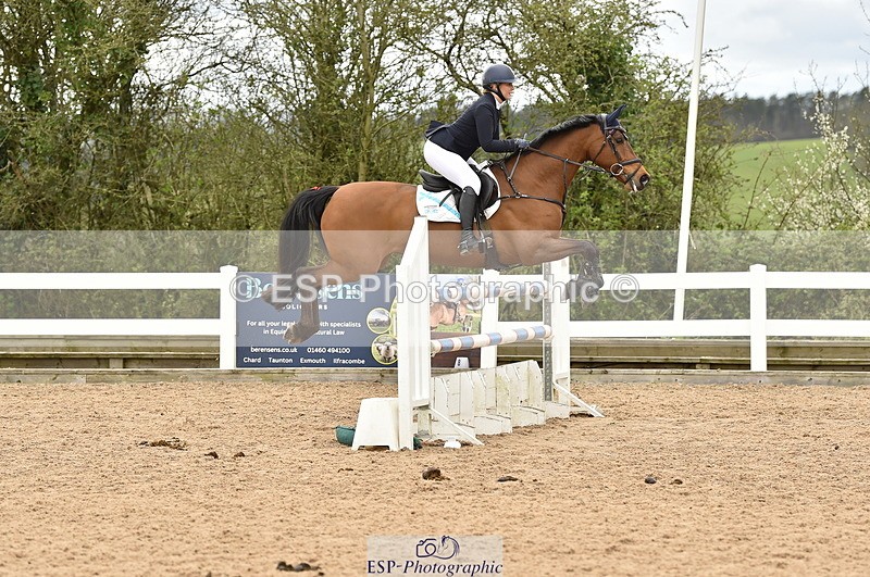 240403A-142718-00790 - Cls 4 Newcomers and 1.10m Open