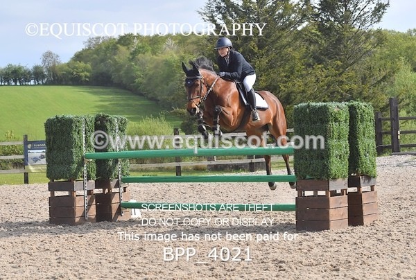 BPP_4021 - CLASS 9 - FRI - Senior Newcomers/ 1.10m Open