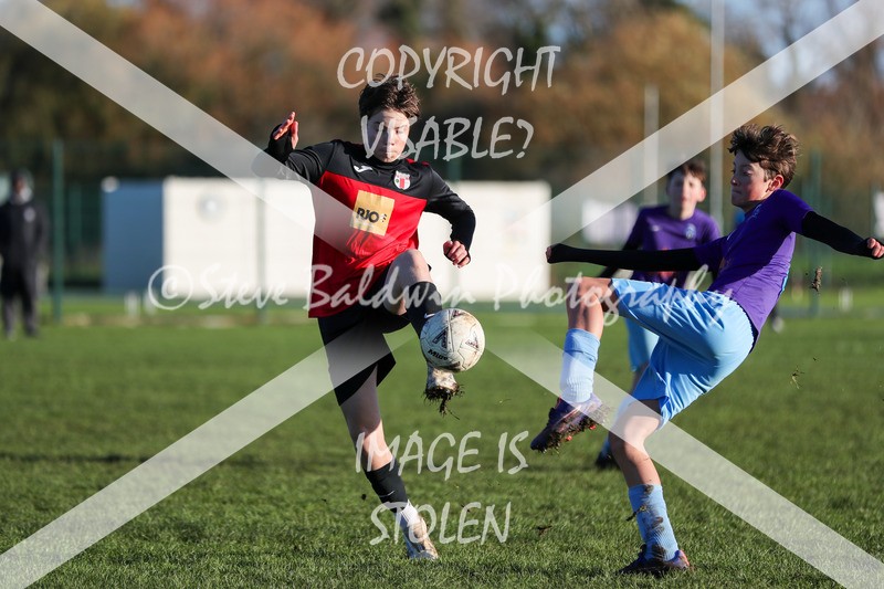 1DX20022 - 2025-11-23 FC Abbey Meads U13 Purple V Highworth Town Junior FC U13 T