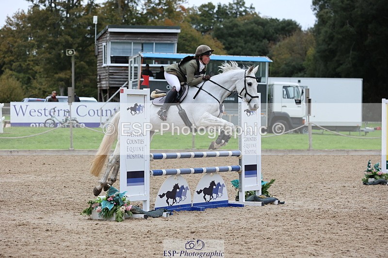 251026A-143806-26411 - F-455-Harriet.Gillam