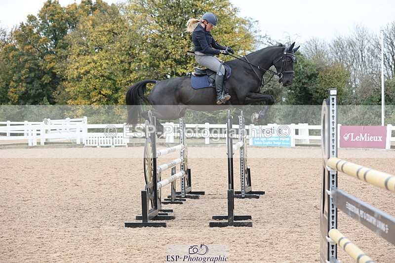 241101A-104723-01184 - FRI Cls 4 Snr 1.05m