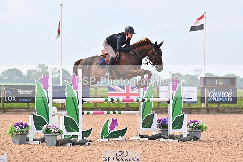 260509-111840-01909 - Cls 26a Snr Foxhunter
