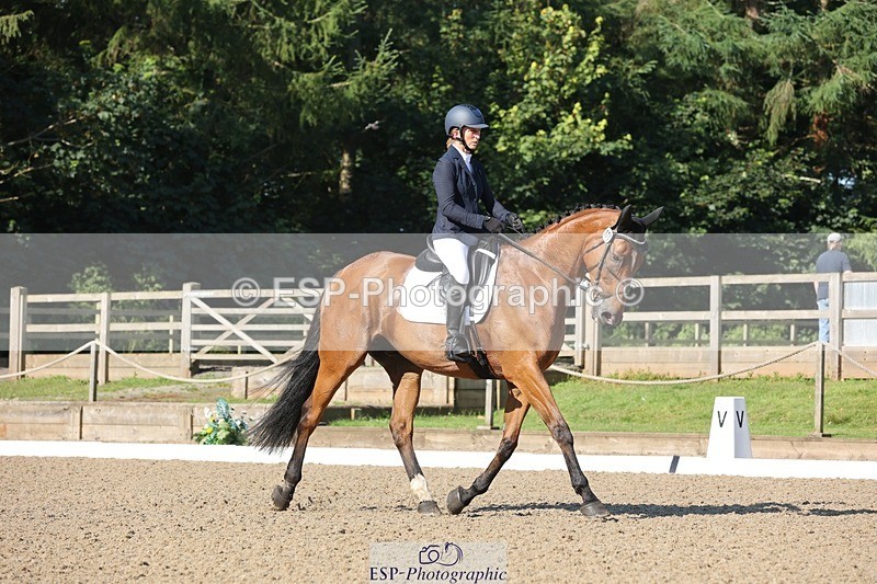 240719-090202-00003 - 171-Sophie_Hawke-Enormouse