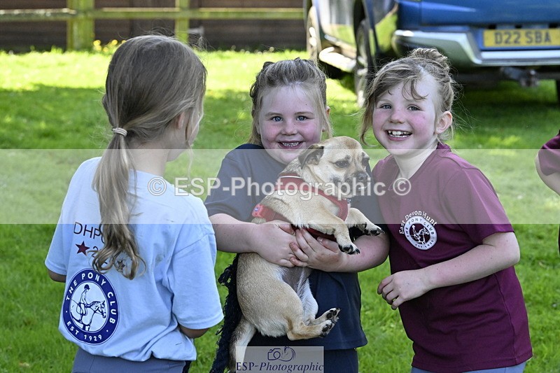240728B-120614-00405 - Sunday Stable Shots and Fancy Dress