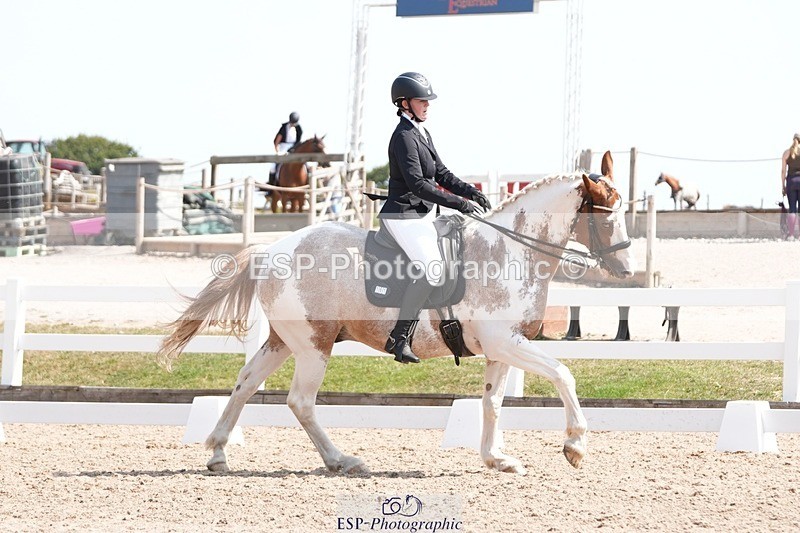 250817-123424-09130 - 161-Isabel.LawsonIn.the.pink