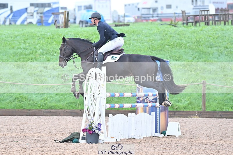 231013A-101054-01119 - Cls 7 Discovery & 1m Open