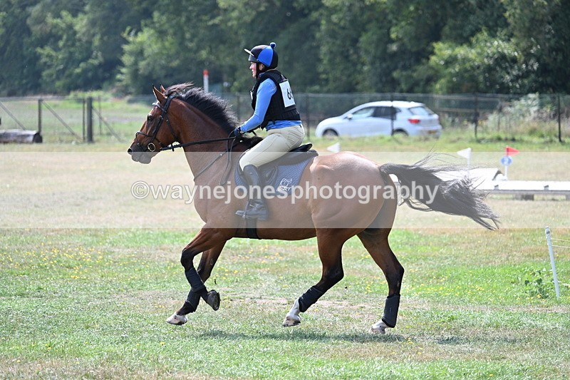 WJ7_2558 - XC Time 12:17 to 12:22