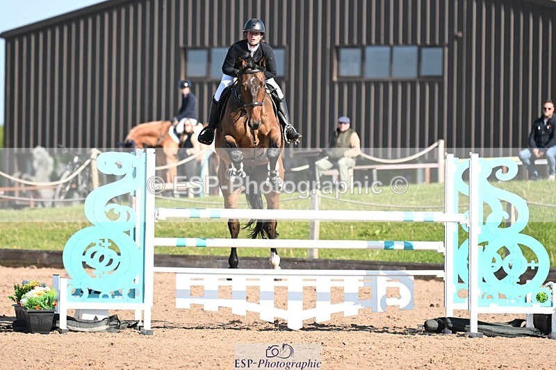 250509-085107-04578 - Cls 13 Snr Foxhunter