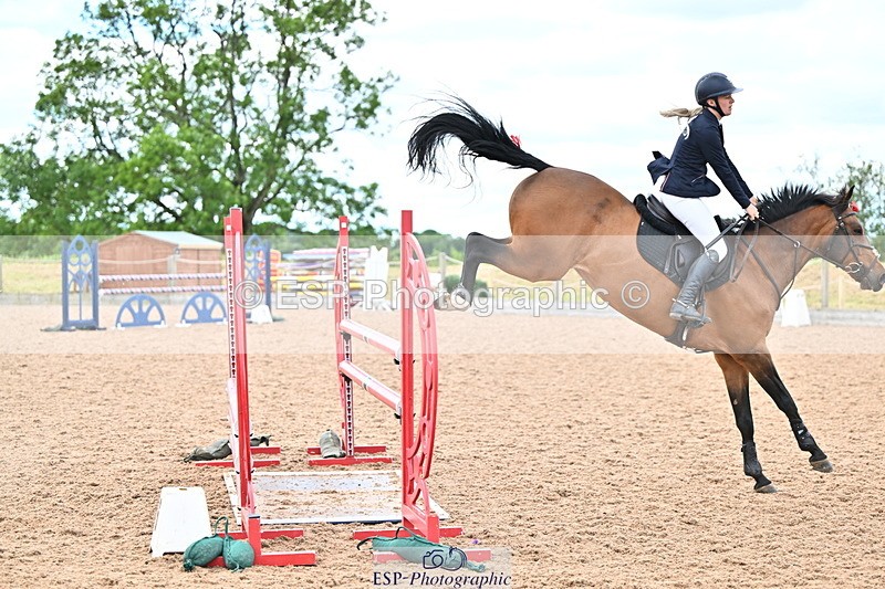 240608A-133725-02613 - Cls 4 Snr Newcomers and 1.10m Open