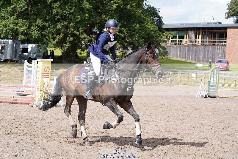 240824X-115020-23670 - 80cm Round 1 12.00 to 13.00