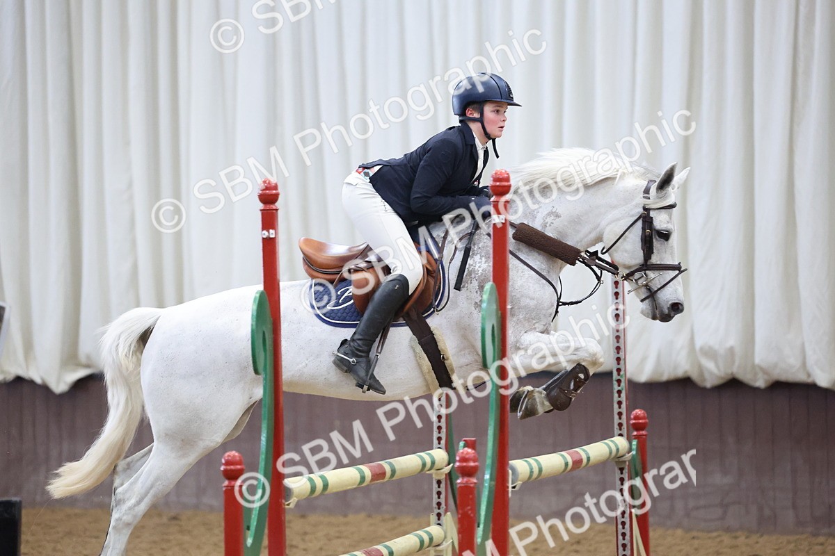 SBM_002123 - Class 4 - Blue Chip Pony Newcomers - 1.00m