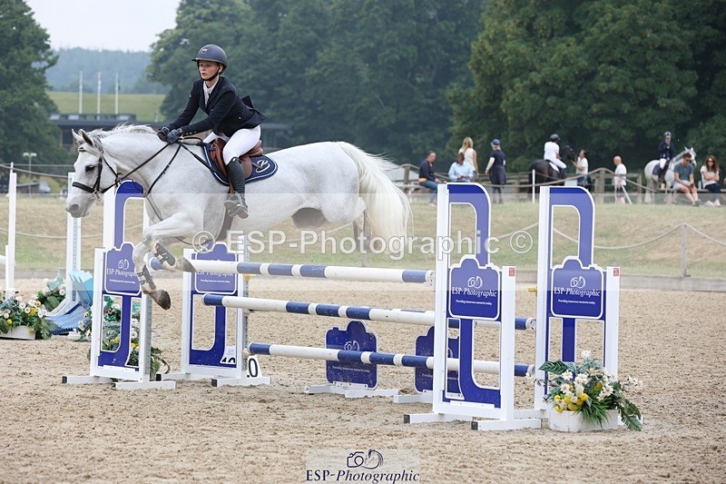 230618-101532-10041 - Cls 19 Pony Intro 1m