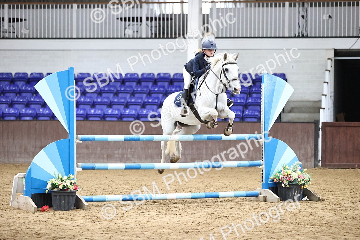 SBM_001125 - Class 5 - Blue Chip Pony Newcomers 1.00m Open