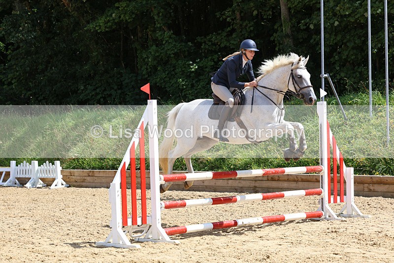 3E7A0342 - Class 9: Senior British Novice/90cm open