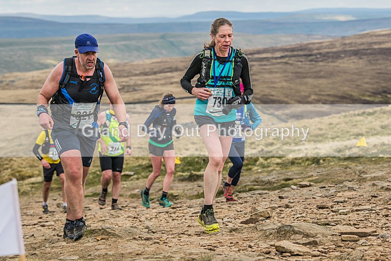 3 Peaks-945 - The 3 Peaks Race Saturday 27th April 2024