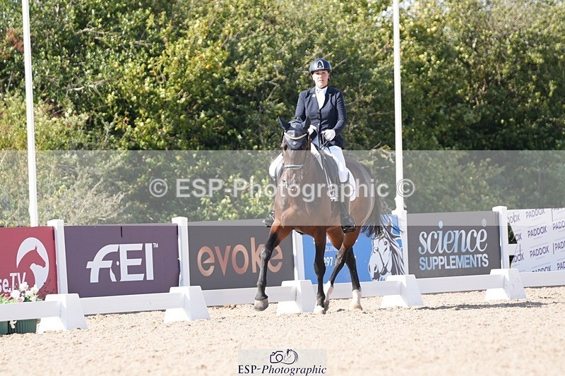 250906-152724-04760 - 110-Chelsea.DonovanFrankie.zenturio