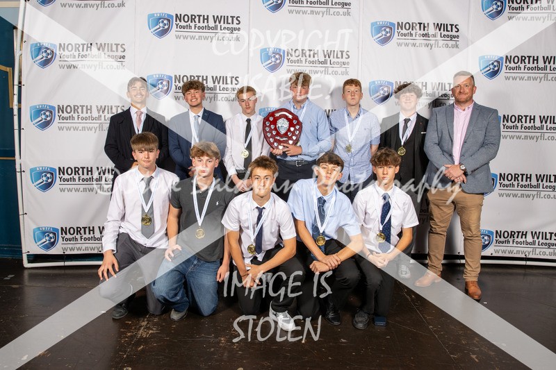 1DX30839 - Div 3 Calne Town Youth Black