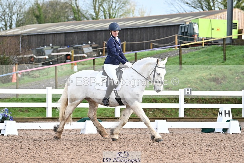 240218A-092704-04760 - 112-Sarah.Browne-Domino.star