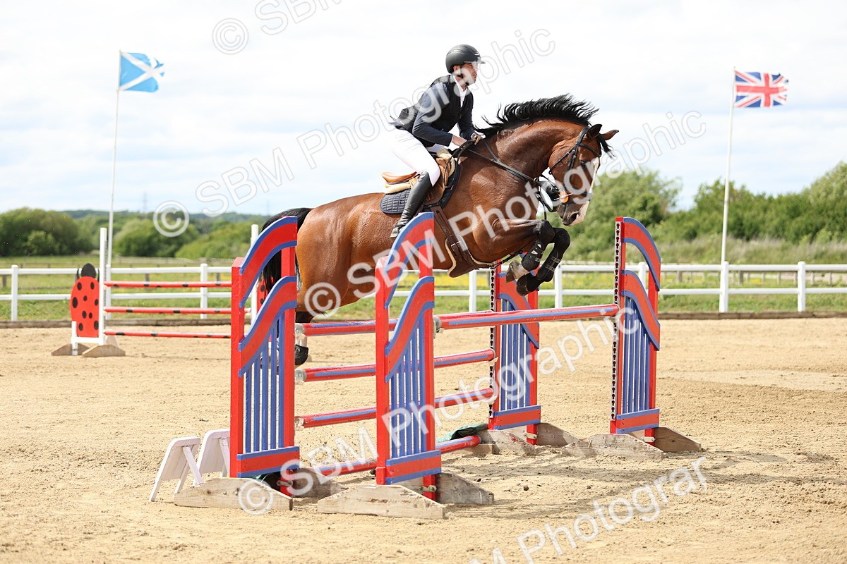 SBM_001261 - Class 5 - Senior Foxhunter - 1.20m