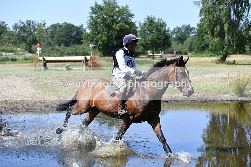 WJ5_3360 - XC Time 13:30 to 14:00