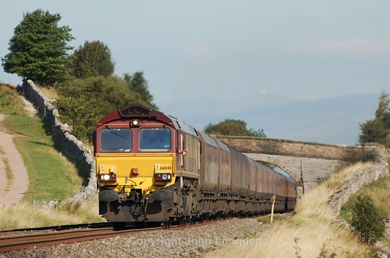 11.9.09 - 66048 6E64 Chalmerston - Drax, Greengates - Greengates